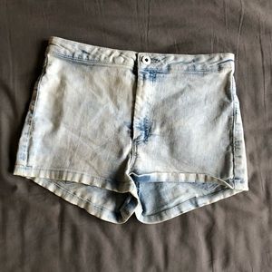 High waisted jeans shorts